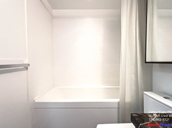 2 bedroom rental in Vancouver — photo 20