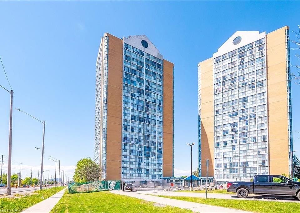 1st image of 25 Trailwood Dr #1004