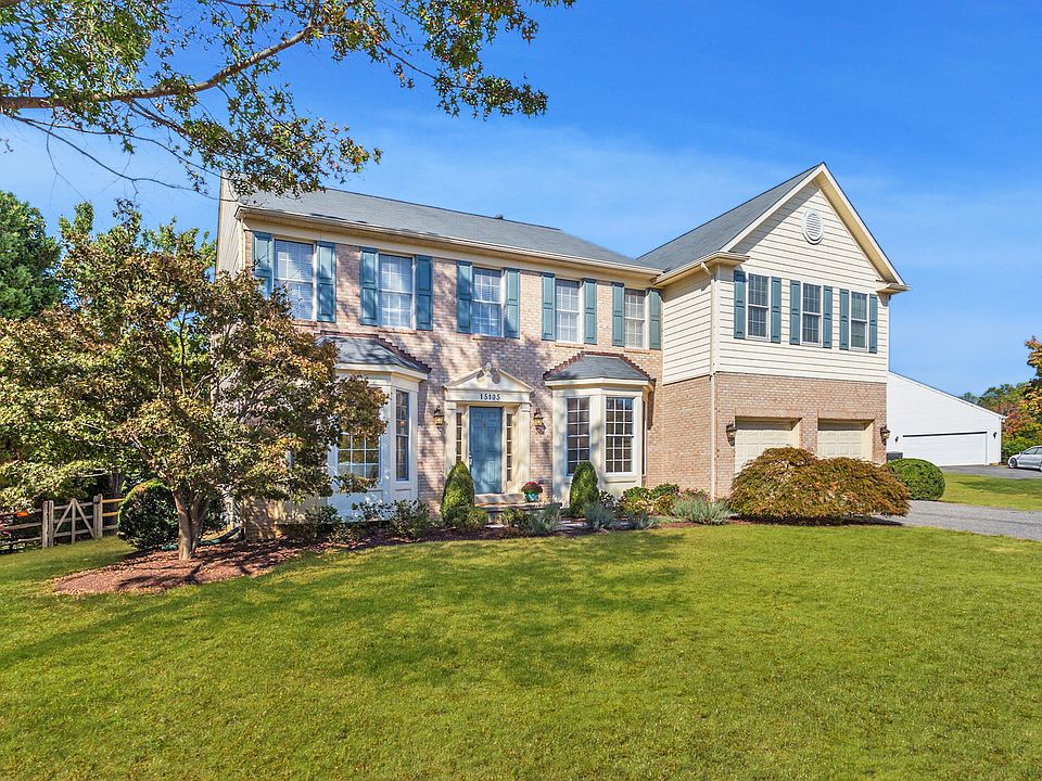 1st image of 15105 Briarcliff Manor Way