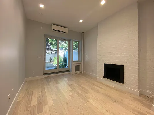 Rented by Corcoran | media 8