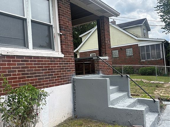 3rd image of 729 Ohio Ave