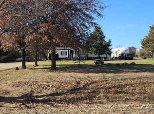 127 Lowrey Cir, Springtown, TX 76082