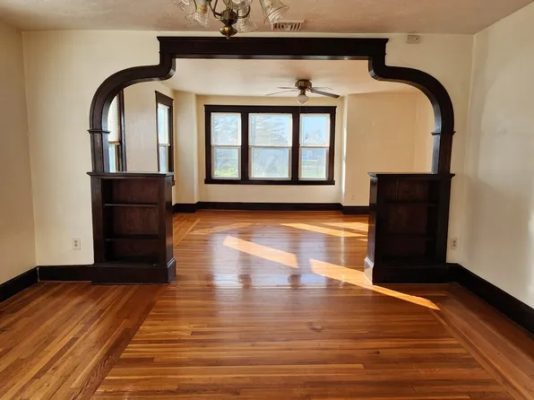 153 Providence St #3, Worcester, MA 01604