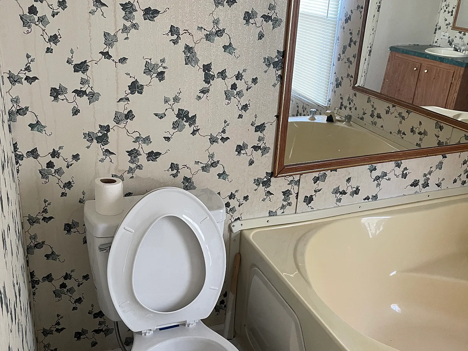 3 bed, 1064 sqft, $950 — Photo 4