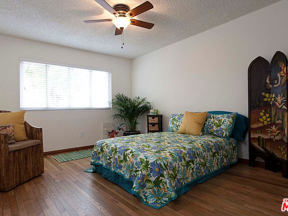 5th image of 2343 Thelma Ave
