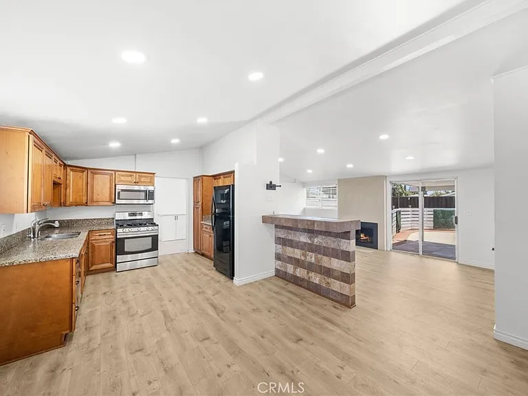1610 Amador Ave #A — Photo 2
