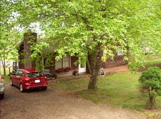 96 Stonewall Jackson Rd, Franklin, NC 28734