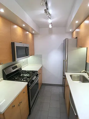 Rented by Citi Habitats | media 17