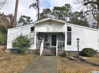 1672 Perry Cir, Loris, SC 29577