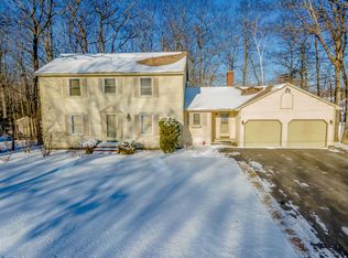 8 Silver Rdg, Veazie, ME 04401