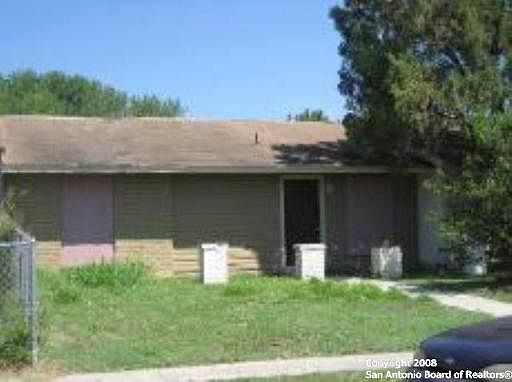 1st image of 5905 FAIRMEADE DR