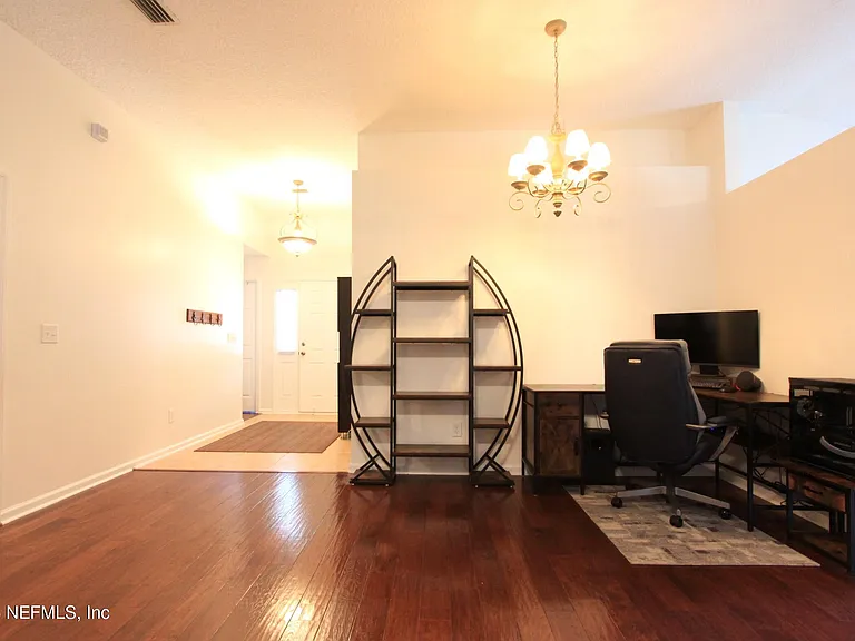 509 Candyroot Ct — Photo 4