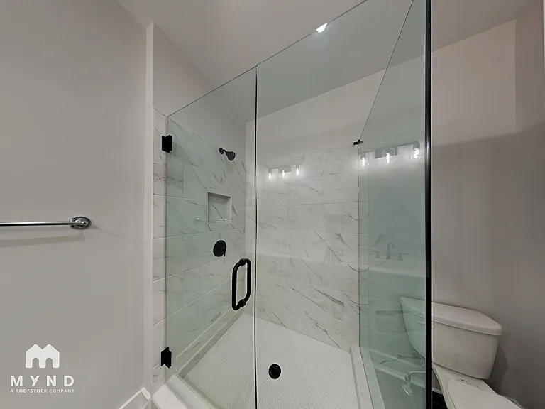 155 Color Cir — Photo 9