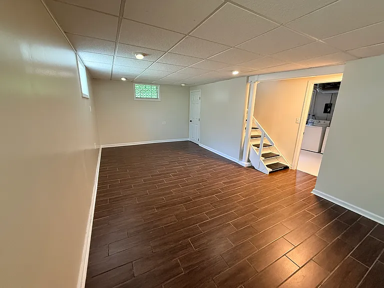 6922 Windward St — Photo 17