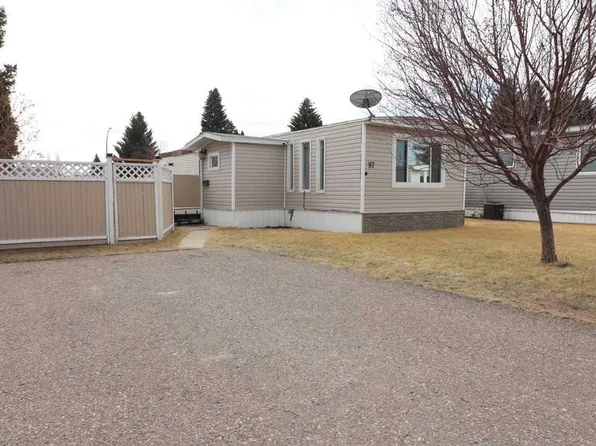 2248 Southview Dr SE #97, Medicine Hat, AB T1B 1R3