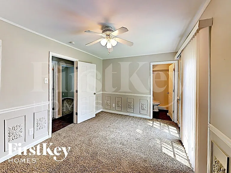 8 Deerpath Dr — Photo 8