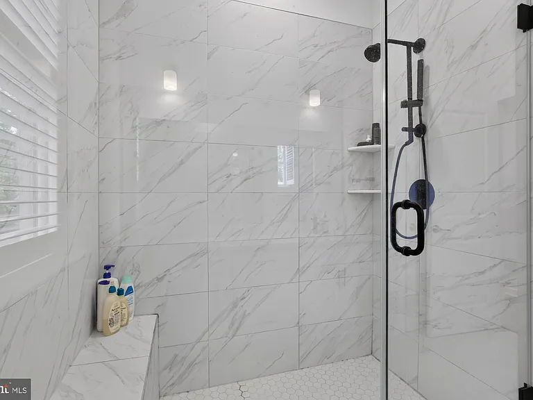 7354 Ridge Ave #27 — Photo 23