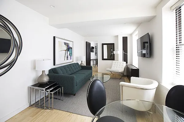 Sold by Empire State Properties | media 2