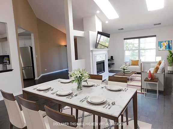 4th image of 279 Manor Dr #2B