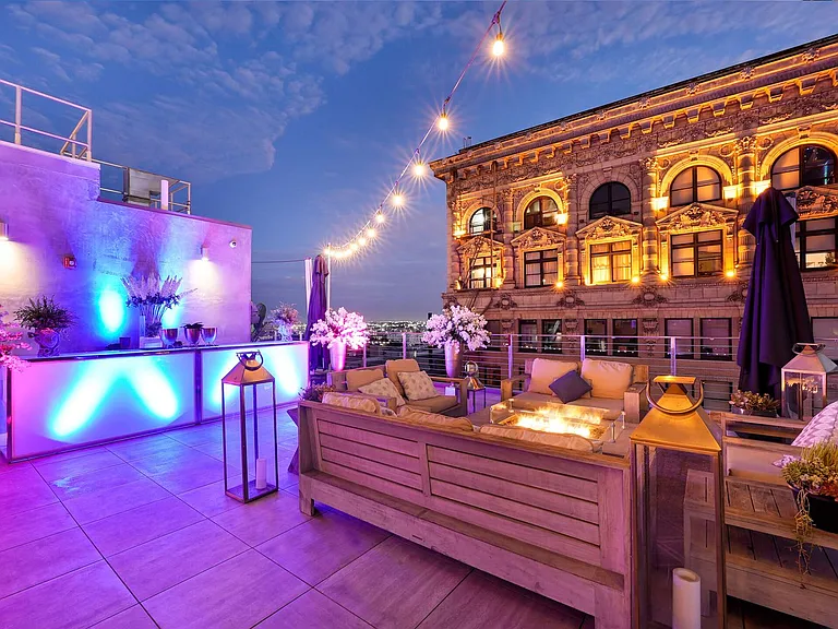 HWH Luxury Living — Photo 33