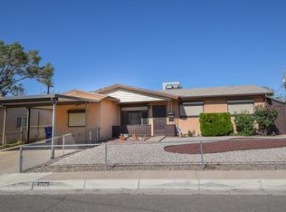 1521 Tomasita St NE, Albuquerque, NM 87112