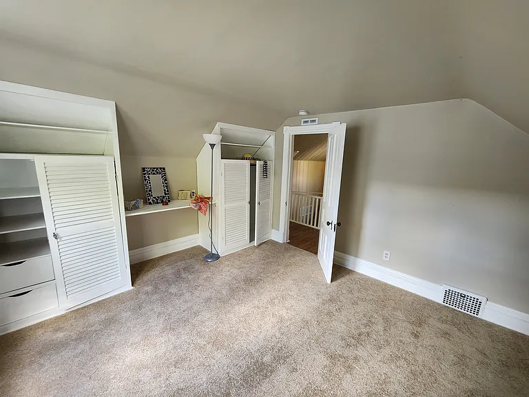 77 Hubbard St — Photo 14