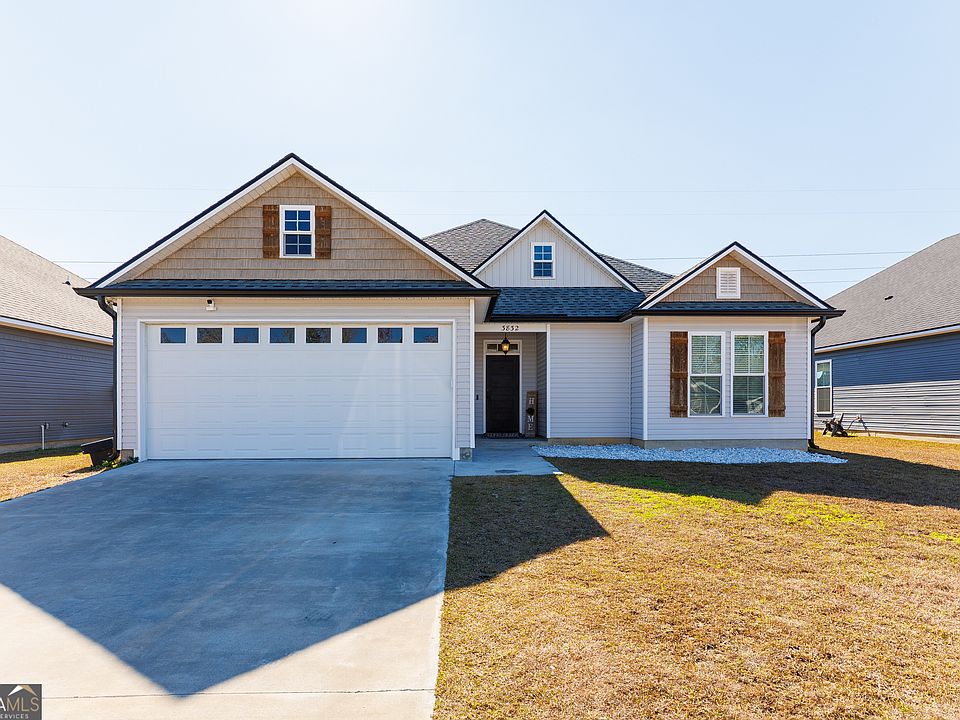 1st image of 3832 Bettys Pl