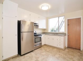 1590 26th Ave APT 1, San Francisco, CA 94122