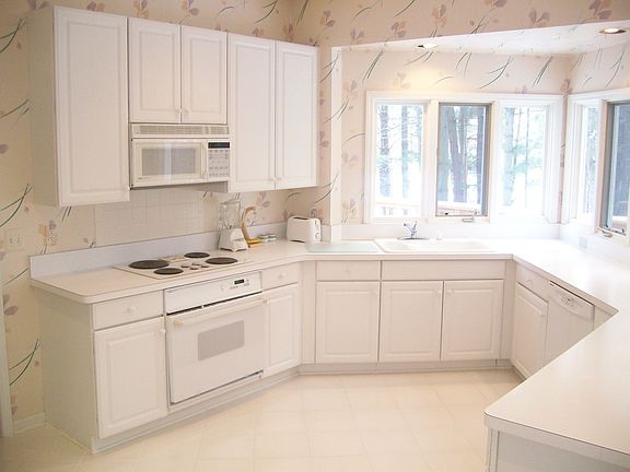 gorgeous kitchen