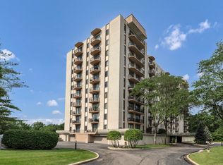 190 S Wood Dale Rd APT 1108, Wood Dale, IL 60191