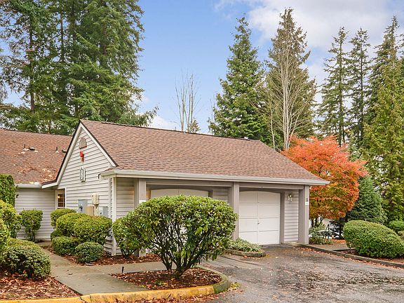 4th image of 8545 166th Ave NE #B103