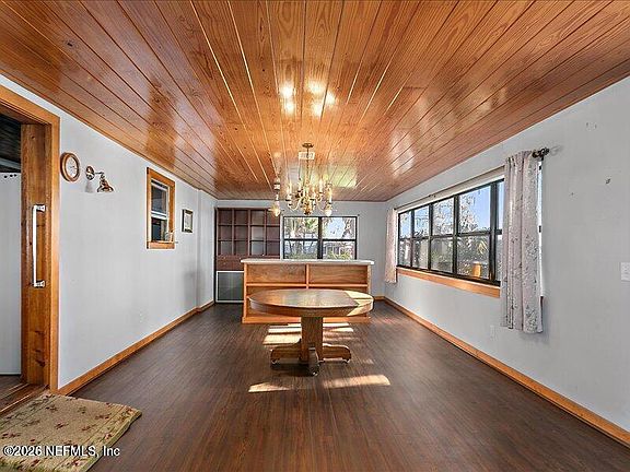 5th image of 8337 COLEE COVE Road