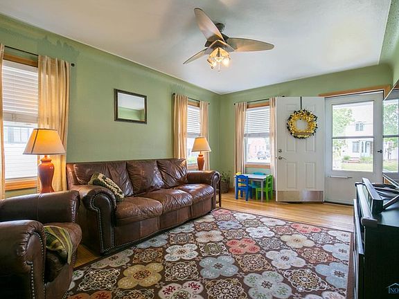 2nd image of 2729 Northwood Ave