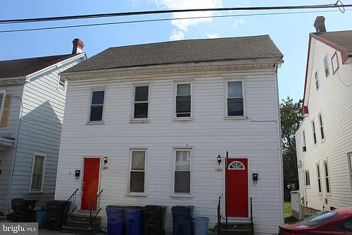 131 Ray St Photo 1