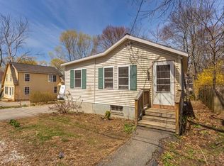 7 Austin Rd, Billerica, MA 01821