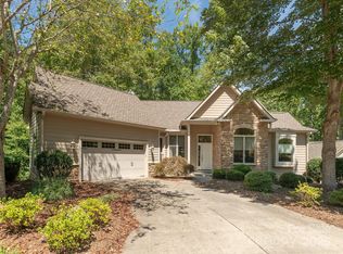 17 High Park Ct, Hendersonville, NC 28791