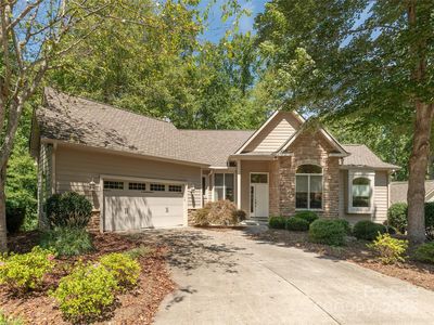 17 High Park Ct, Hendersonville, NC, 28791