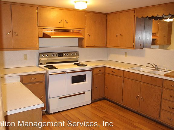 5th image of 8307 Santa Fe Ln APT B