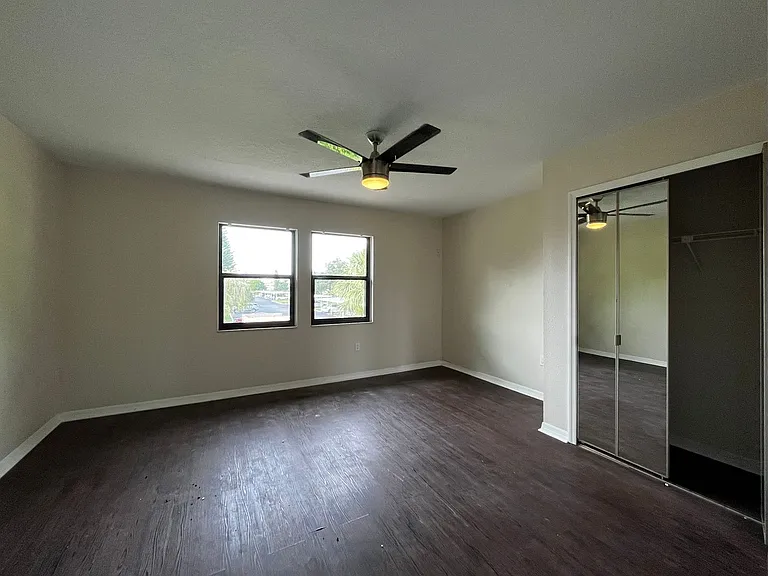 21307 Gertrude Ave — Photo 8