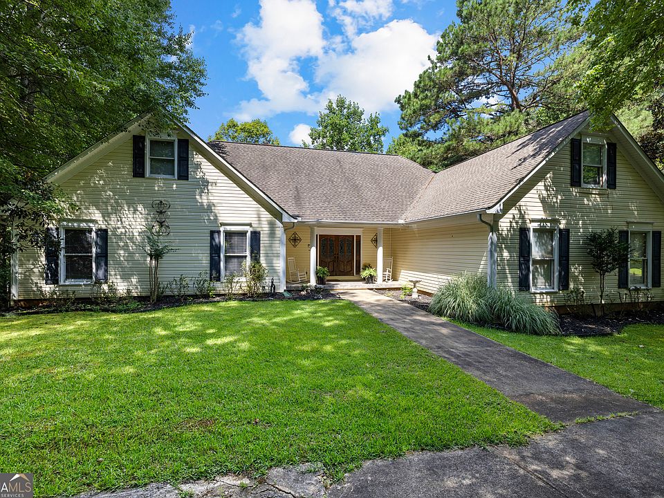 1st image of 280 Waters Edge Ln