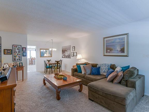 5th image of 5080 Locust St NE APT 227