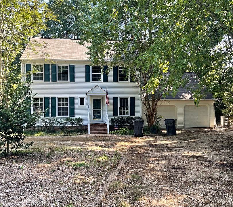 1st image of 102 Harbin Ct