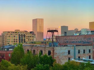 1400 NW Irving St APT 507, Portland, OR 97209