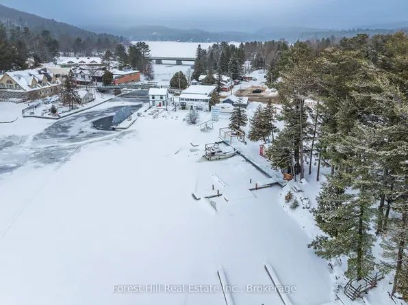 1092 Main St, Lake Of Bays, ON P0A 1E0