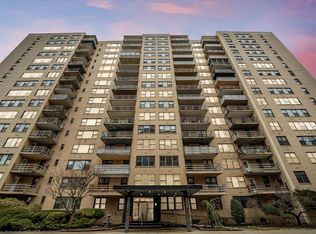 201 Saint Pauls Ave APT 6J, Jersey City, NJ