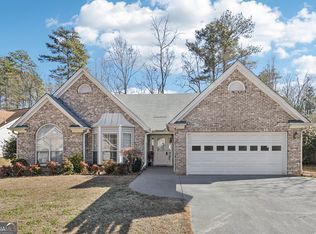220 Halbert Ct, Lawrenceville, GA 30044