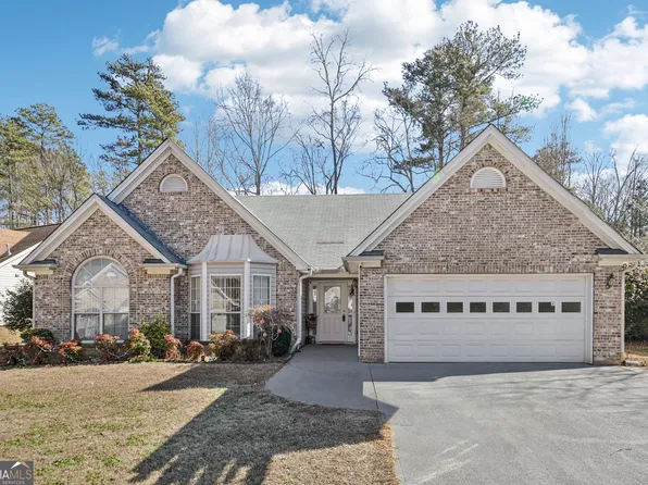 220 Halbert Ct, Lawrenceville, GA 30044