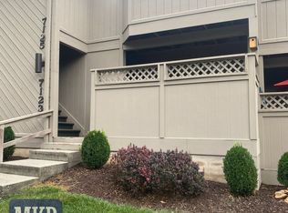 7123 Pine Ct, Roanoke, VA 24018