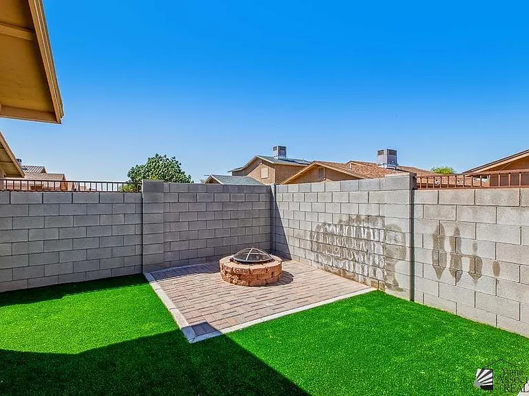 4080 S Sunlight Way — Photo 5