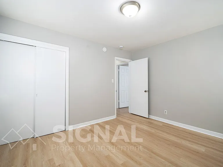 112 19th Ave NW — Photo 19